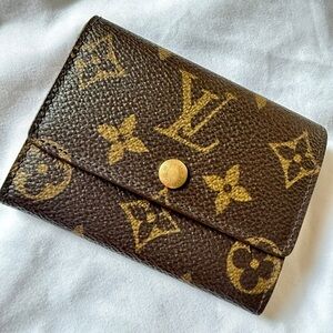 Authentic Louis Vuitton Vintage Monogram Canvas Coin Wallet – LV Monogram Wallet